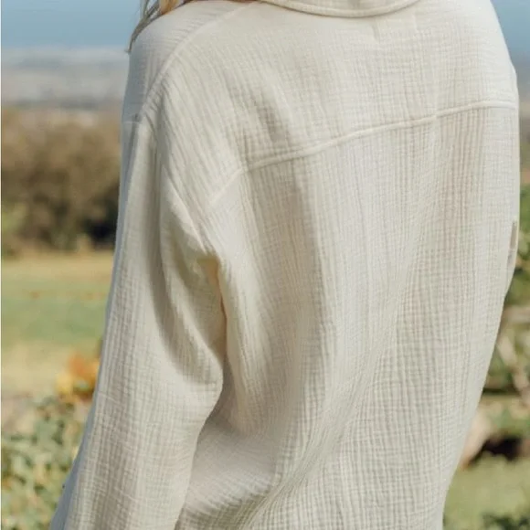 Neuflora Naples Button Down | Small - Picture 2 of 8